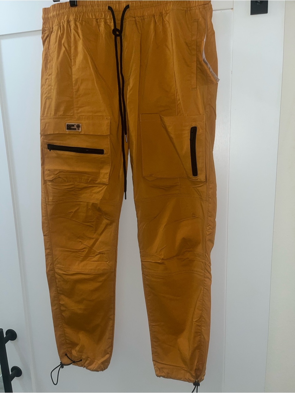 Men’s Timber Color Reasons Cargo Pants Size XL